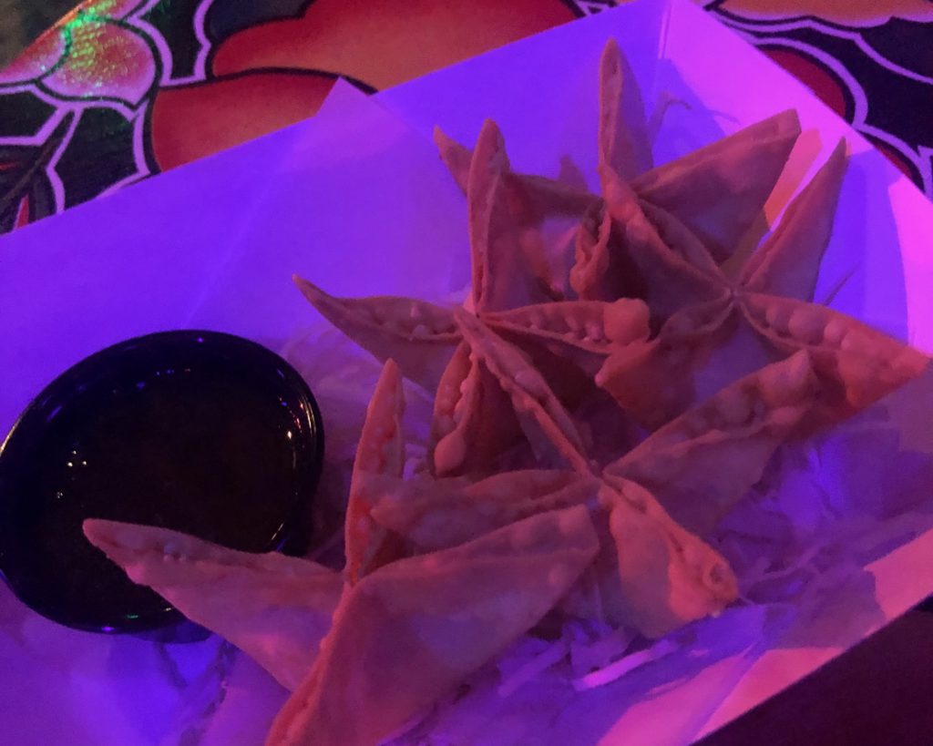 Jalapeño and pineapple wontons at The Mermaid in Little Tokyo Los Angeles (Photo: Liz Ohanesian)