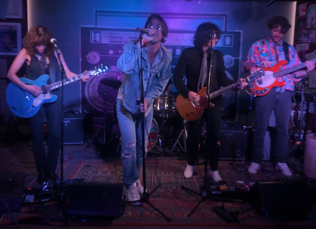 Britpop cover band at Hotel Ziggy in Los Angeles on July 17, 2025 (photo: Liz Ohanesian)