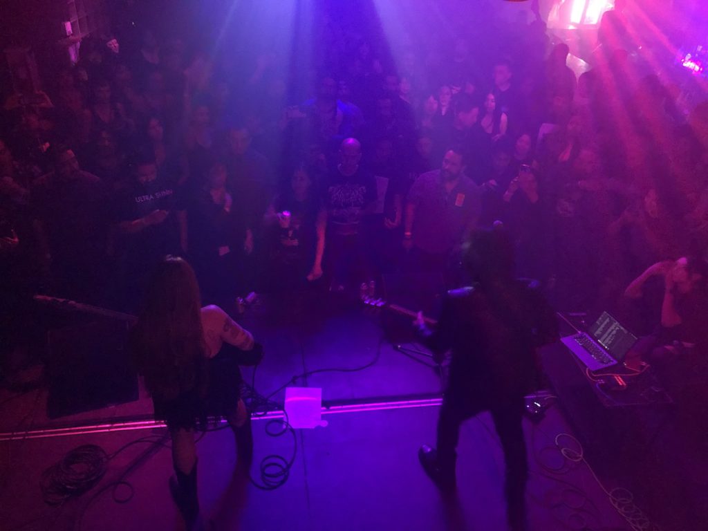 Vilevo live at Nocturno in Los Angeles on August 8, 2025 (photo: Liz Ohanesian)